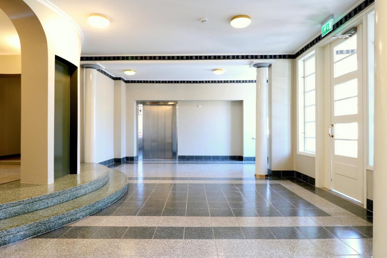 Forenom Serviced Apartments Helsinki Toeoeloe מראה חיצוני תמונה