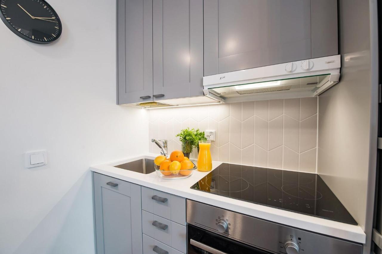Forenom Serviced Apartments Helsinki Toeoeloe מראה חיצוני תמונה