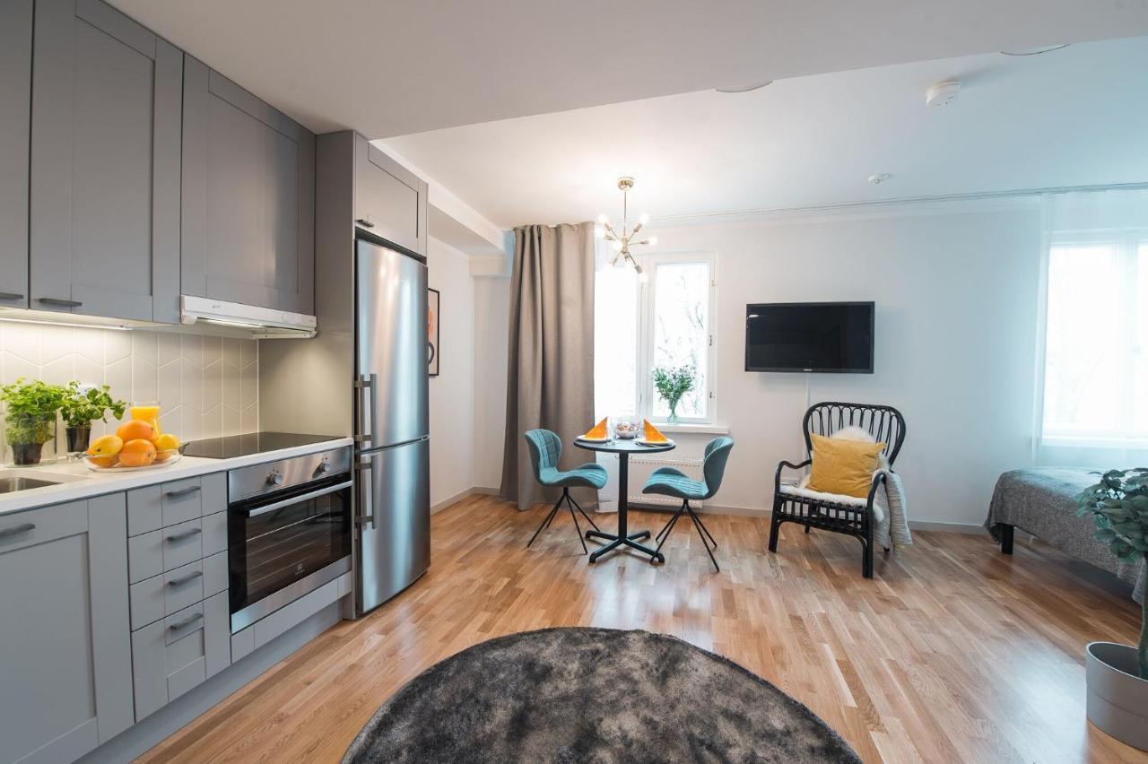 Forenom Serviced Apartments Helsinki Toeoeloe מראה חיצוני תמונה