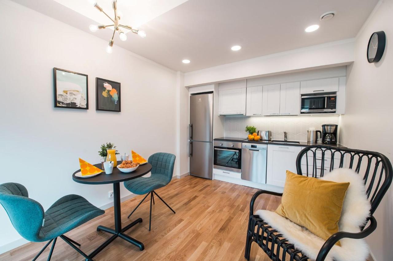 Forenom Serviced Apartments Helsinki Toeoeloe מראה חיצוני תמונה